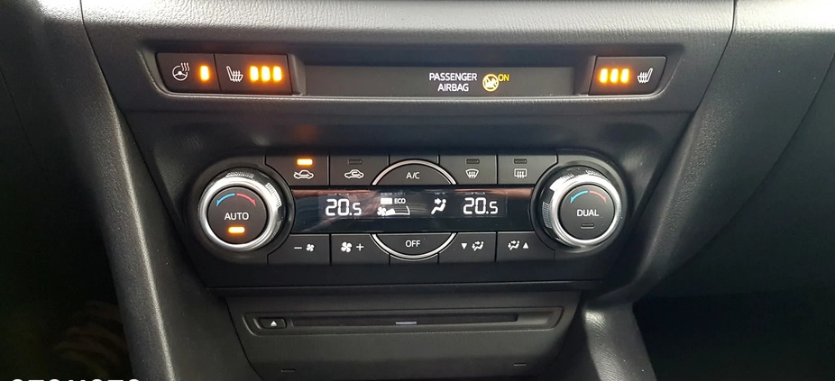 Mazda 3 cena 65900 przebieg: 29750, rok produkcji 2017 z Bydgoszcz małe 172